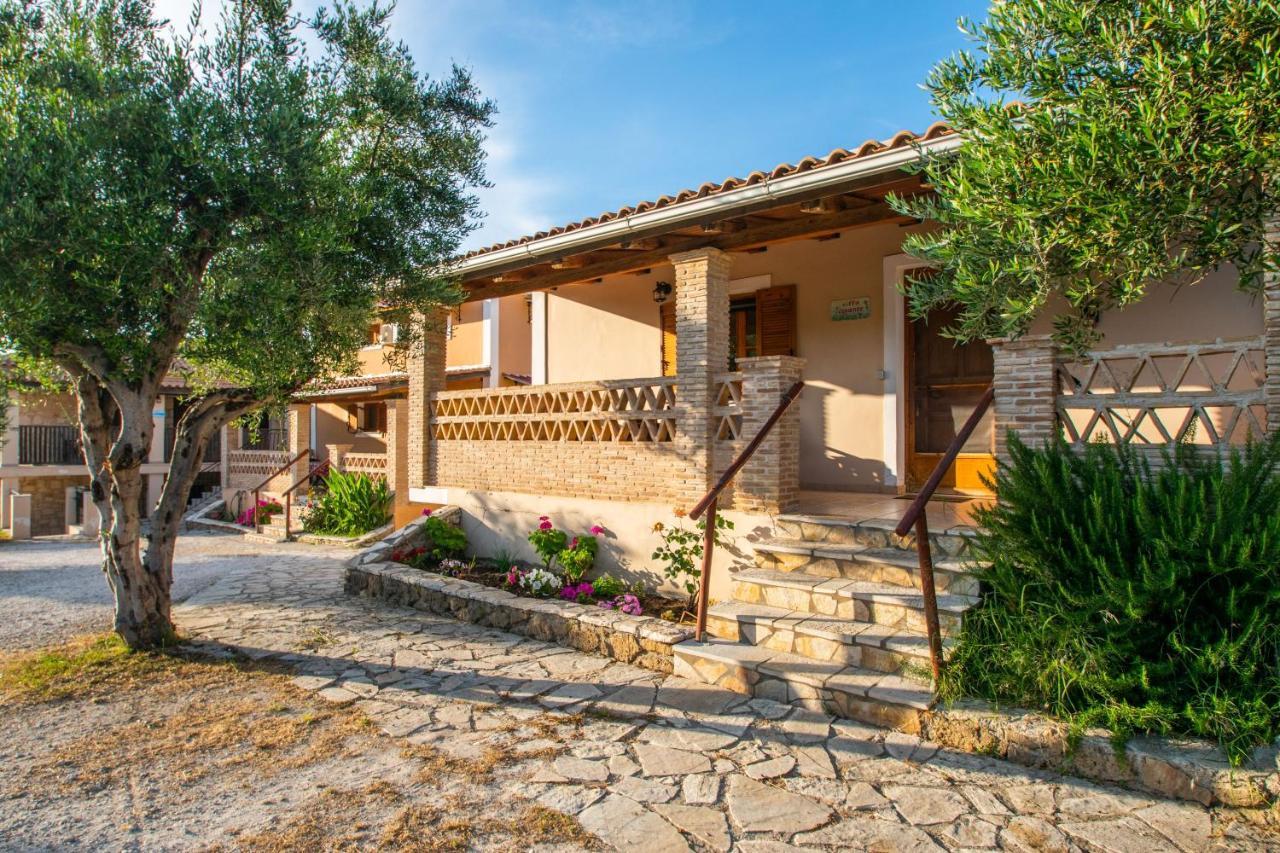 Aeolos Zante Villas With Heated Pool Василікос Номер фото